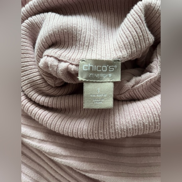 Chico’s soft rose ribbed sweater. size 1. Small 8. Cowl neck with slits on sides - Picture 5 of 10